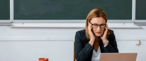 Stres w pracy nauczyciela – jak sytuacje stresowe przekuwać w dające satysfakcję wyzwania i dbać o zdrowie psychiczne?